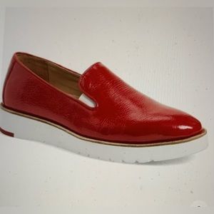 Johnston & Murphy Penelope loafer slip-on red crinkle patent leather, size 7.5